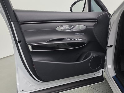 صورة مصغرة 14 لـ 2022 Genesis GV70