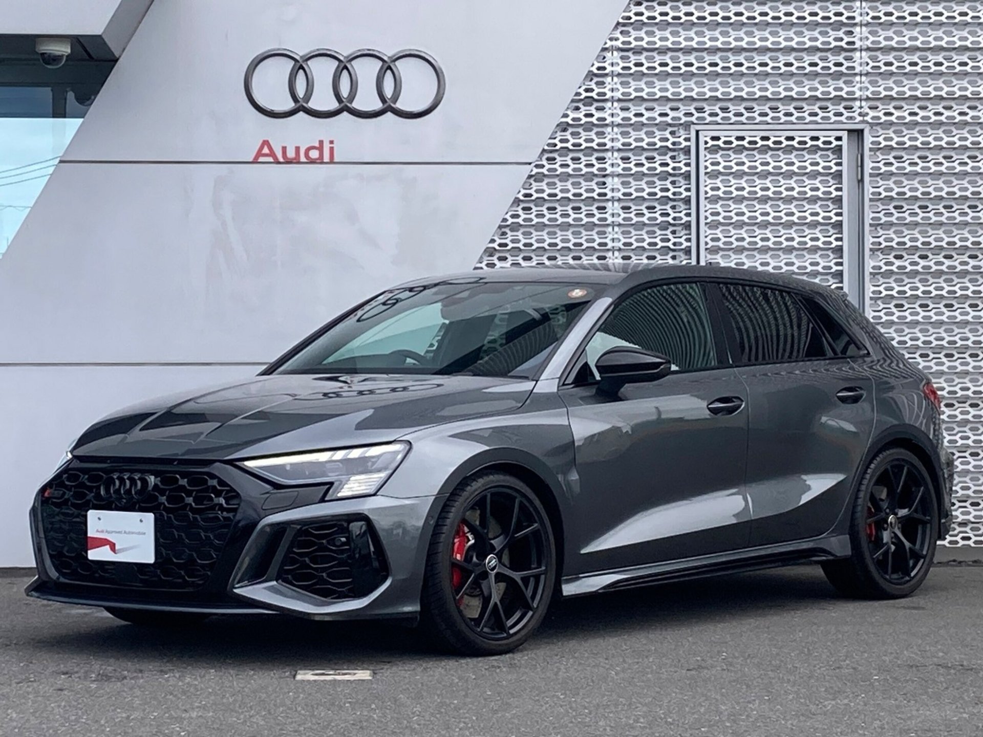 AUDI RS3 SPORTBACK - View 1