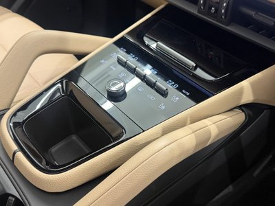 2025 Porsche CAYENNE — миниатюра 14