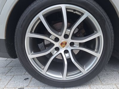 PORSCHE CAYENNE - 6
