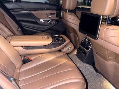 2017 Mercedes-BENZ S-CLASS photo 7