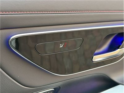 MERCEDES-BENZ GLC - 4