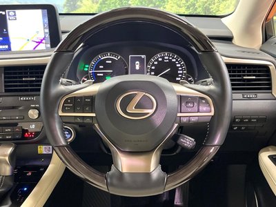 صورة مصغرة 74 لـ 2021 Lexus RX