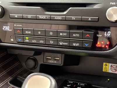 صورة مصغرة 53 لـ 2021 Lexus RX