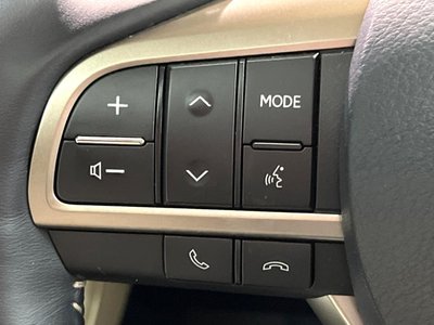 صورة مصغرة 39 لـ 2021 Lexus RX