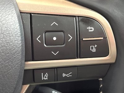 صورة 6 لـ 2021 Lexus RX