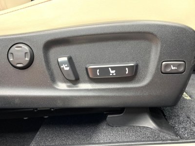 صورة مصغرة 30 لـ 2021 Lexus RX