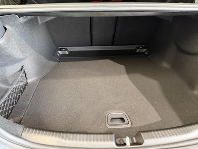 صورة مصغرة 63 لـ 2025 Mercedes-BENZ C-CLASS