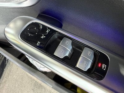 صورة مصغرة 15 لـ 2025 Mercedes-BENZ C-CLASS