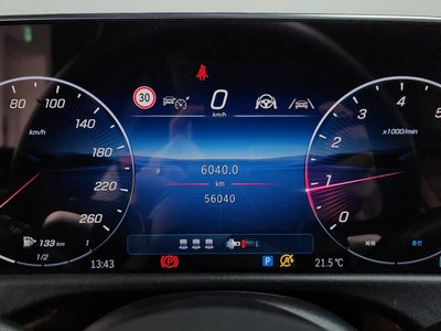 MERCEDES-BENZ E-CLASS - 8