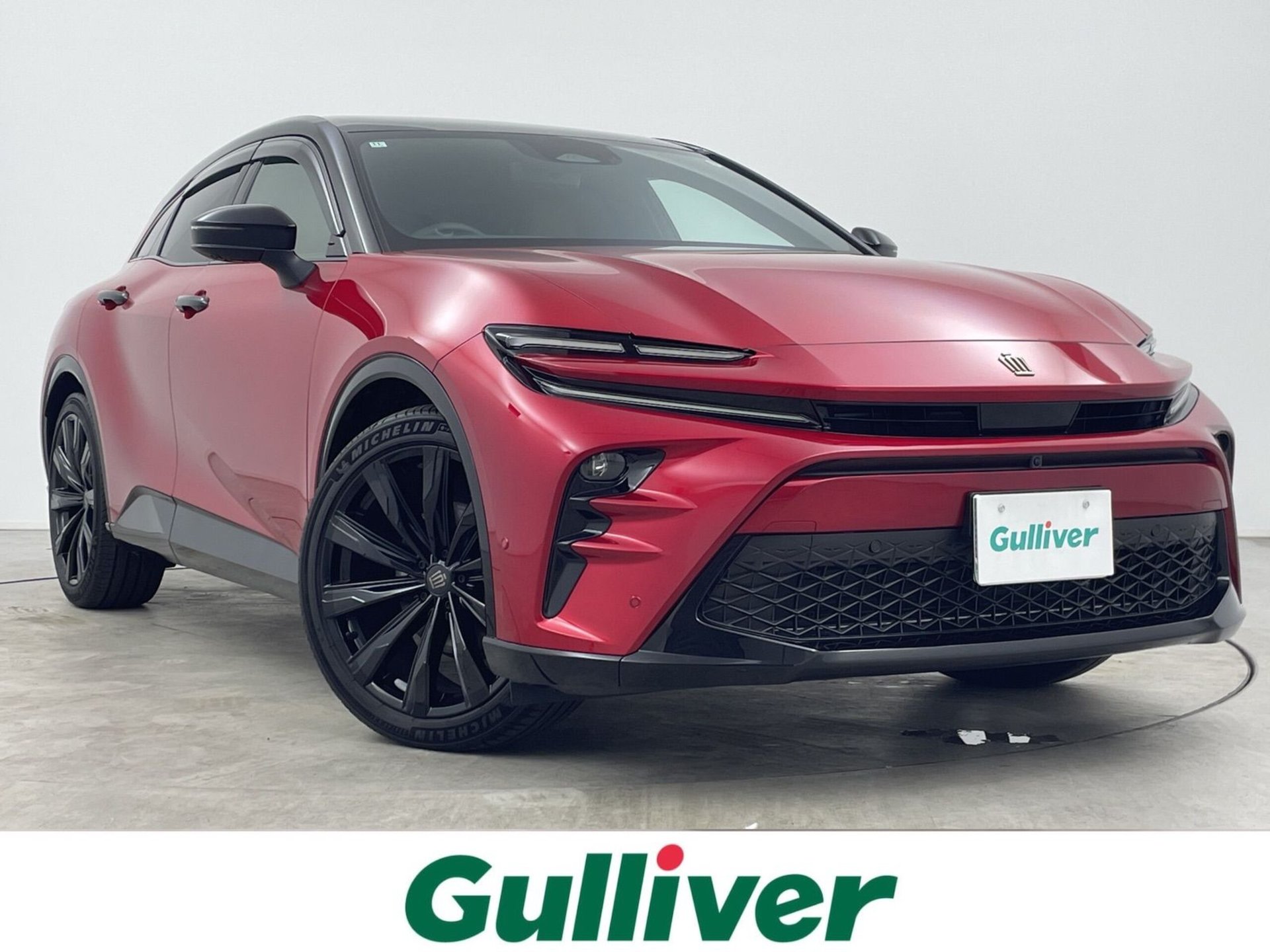 TOYOTA CROWN SPORT - View 1