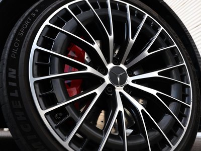 MERCEDES-BENZ CLE AMG - 9