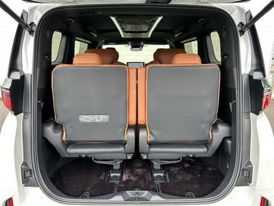 2025 Toyota VELLFIRE 缩略图 26