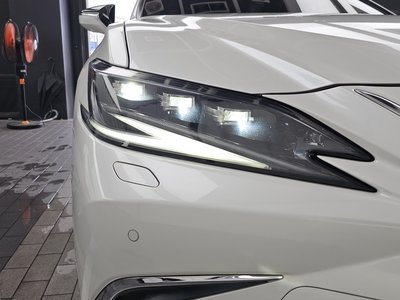 صورة 9 لـ 2025 Lexus ES