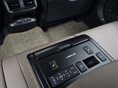 صورة مصغرة 25 لـ 2025 Lexus ES