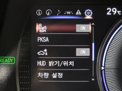 صورة مصغرة 34 لـ 2025 Lexus ES