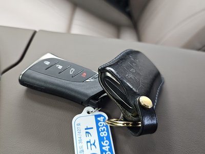 صورة مصغرة 27 لـ 2025 Lexus ES
