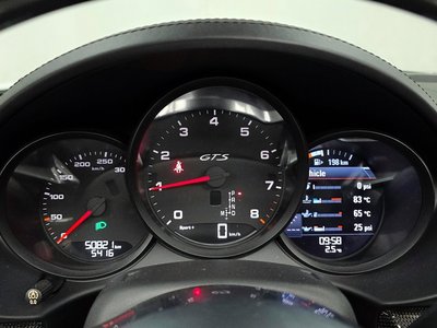 PORSCHE 718 BOXSTER - 8