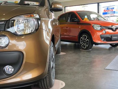 NISSAN FAIRLADY Z - 4