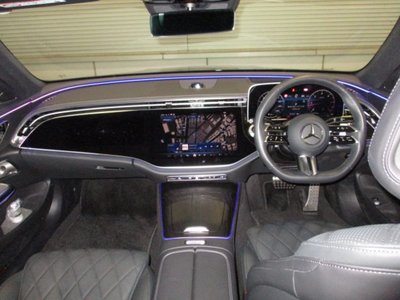 MERCEDES-BENZ E-CLASS - 9