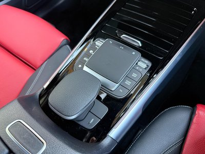 صورة مصغرة 40 لـ 2023 Mercedes-BENZ GLB AMG