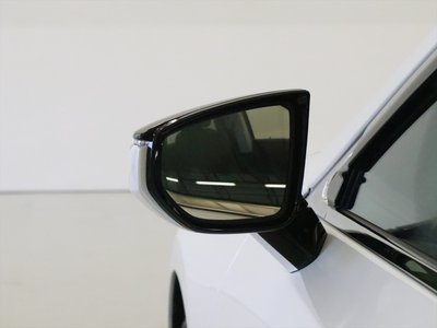 صورة 6 لـ 2025 Lexus ES
