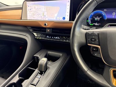 2022 Toyota CROWN CROSSOVER — миниатюра 31