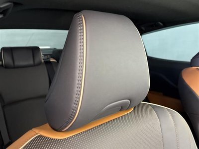 2022 Toyota CROWN CROSSOVER — миниатюра 11