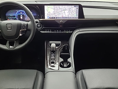 TOYOTA CROWN CROSSOVER - 9