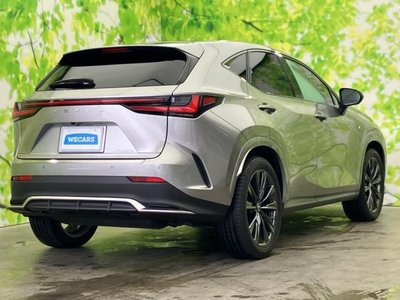 صورة 3 لـ 2022 Lexus NX
