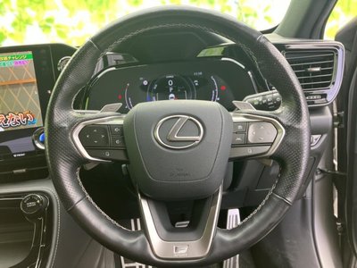 صورة مصغرة 14 لـ 2022 Lexus NX