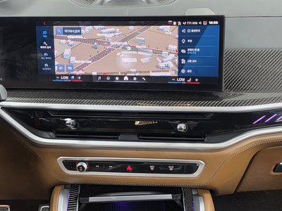 2024 BMW X5 M 缩略图 20