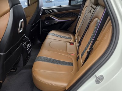 2024 BMW X5 M 缩略图 16