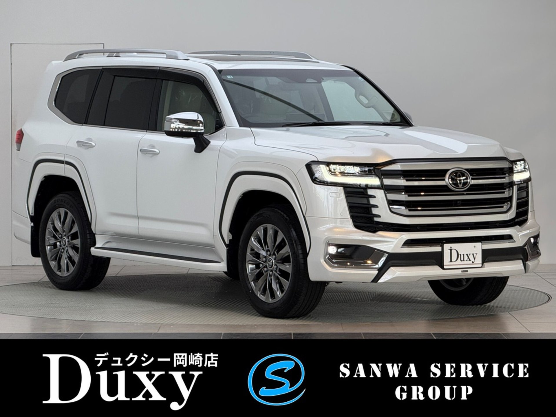 TOYOTA LAND CRUISER 300 - View 1