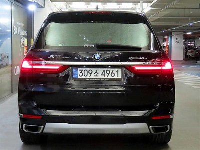 BMW X7 - 6
