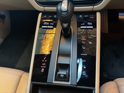 صورة مصغرة 23 لـ 2023 Porsche MACAN