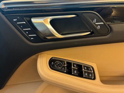 صورة مصغرة 29 لـ 2023 Porsche MACAN