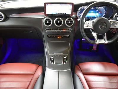 2020 Mercedes-BENZ GLC photo 2