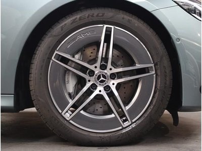 MERCEDES-BENZ E-CLASS - 6