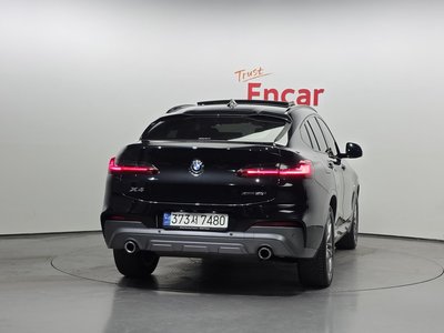 BMW X4 - 4