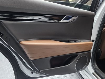 2023 Genesis G80 (RG3) — миниатюра 15