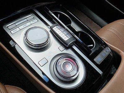 2023 Genesis G80 (RG3) — миниатюра 12