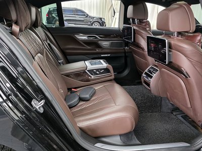 2016 BMW 7 SERIES 缩略图 12
