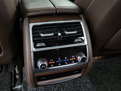 2016 BMW 7 SERIES 缩略图 18