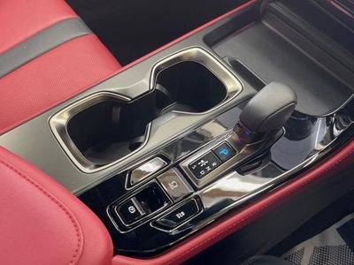 صورة مصغرة 39 لـ 2023 Lexus NX