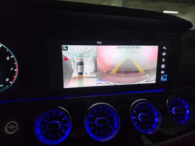 MERCEDES-BENZ GT AMG - 10