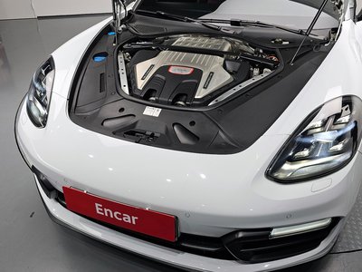 PORSCHE PANAMERA - 7