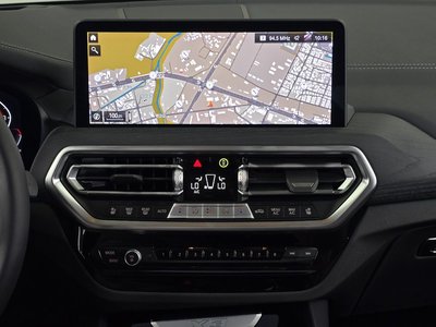 2024 BMW X3 thumbnail 18