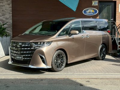 TOYOTA ALPHARD - 1
