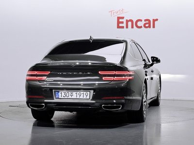 GENESIS G80 (RG3) - 4